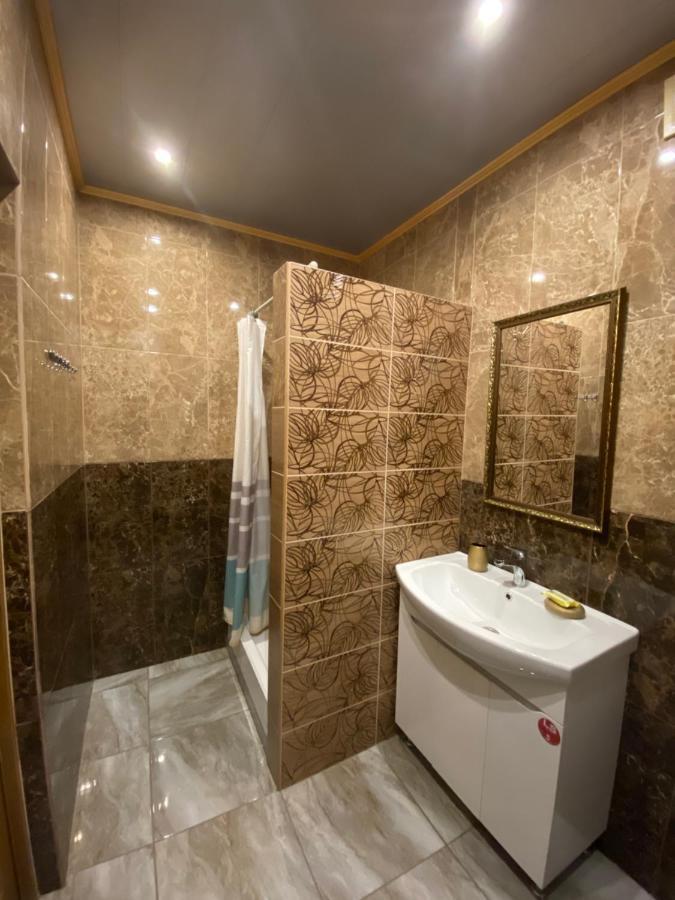 Вул Роксолани , 16 Центр 300 М До Бювету Truskawiec Zewnętrze zdjęcie